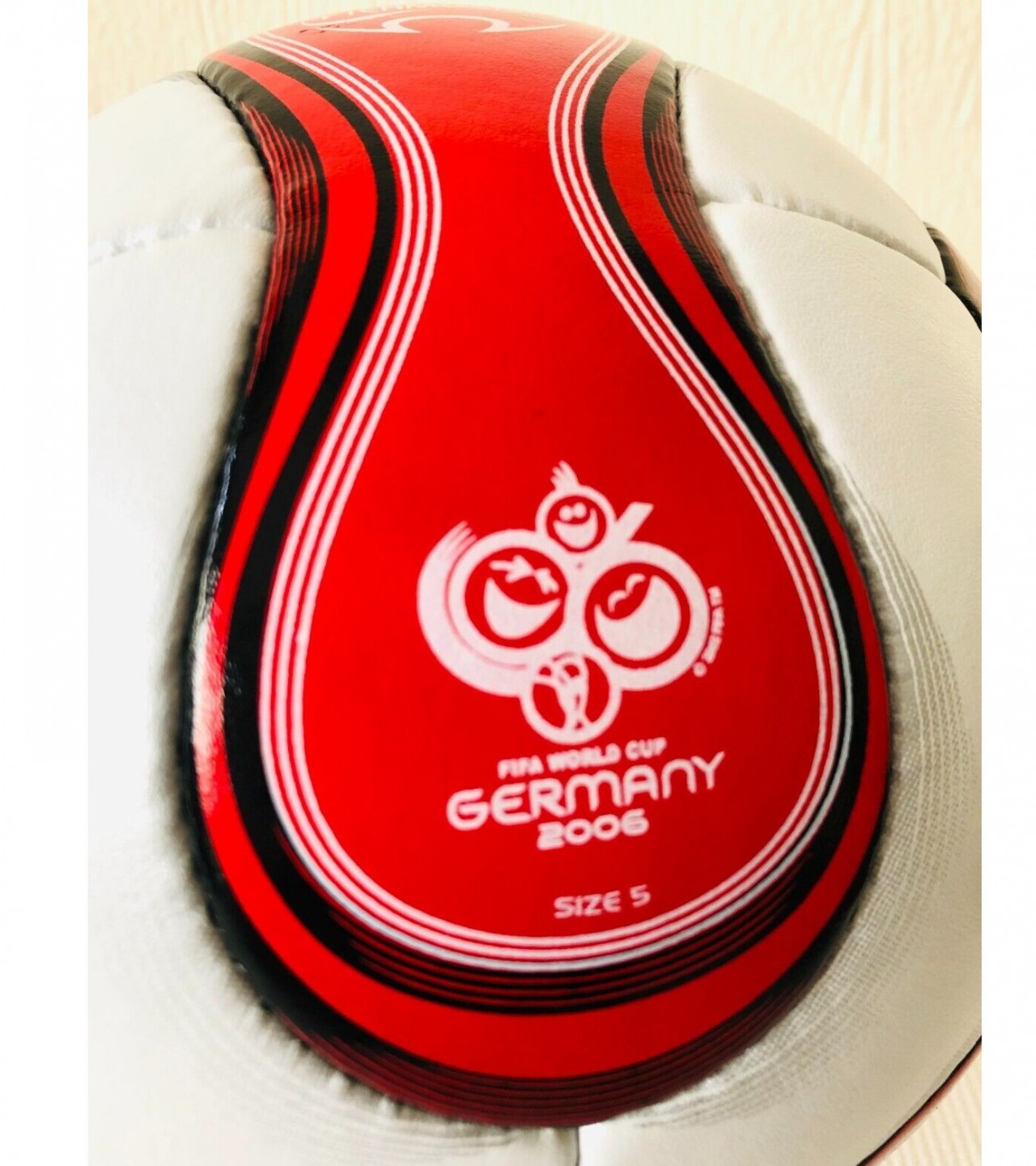 Football World Cup 2006 TEAMGEIST Red